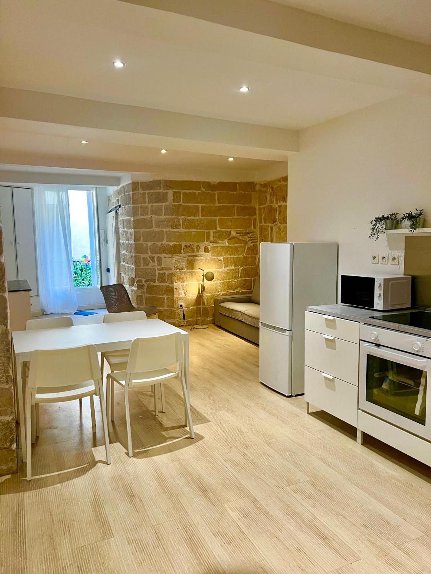 Le Poete Roucher Apartment Montpellier Ngoại thất bức ảnh